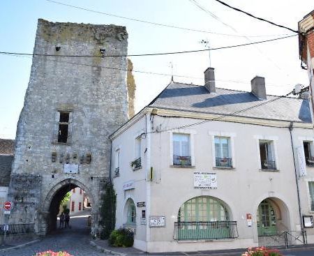 Mennetou-sur-Cher Auberge De La Tour المظهر الخارجي الصورة