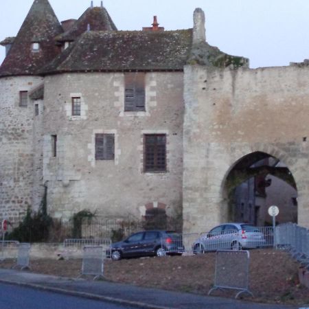 Mennetou-sur-Cher Auberge De La Tour المظهر الخارجي الصورة