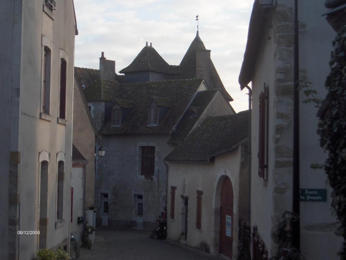 Mennetou-sur-Cher Auberge De La Tour المظهر الخارجي الصورة