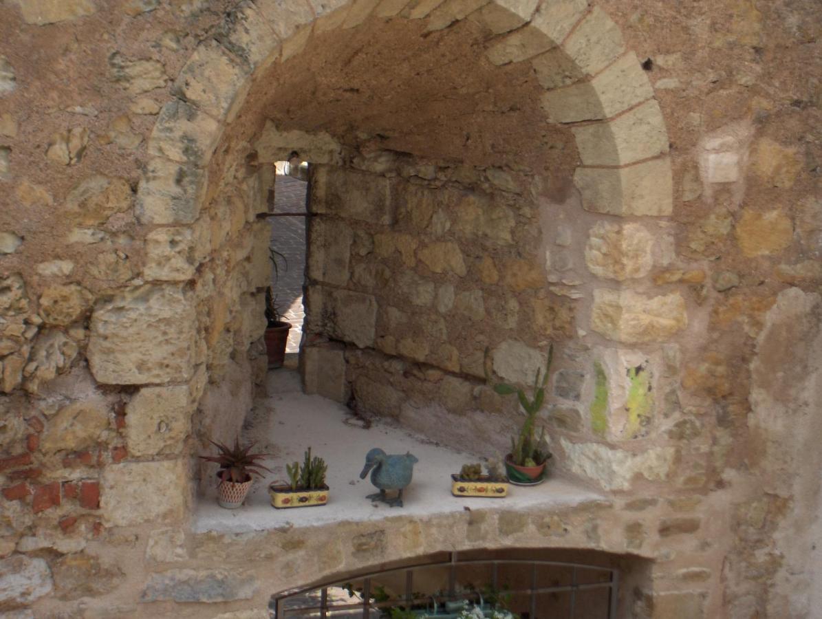 Mennetou-sur-Cher Auberge De La Tour المظهر الخارجي الصورة