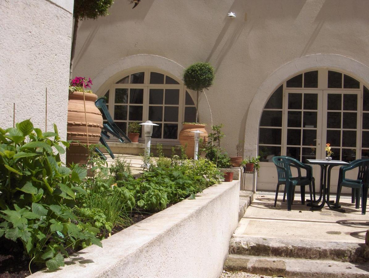 Mennetou-sur-Cher Auberge De La Tour المظهر الخارجي الصورة